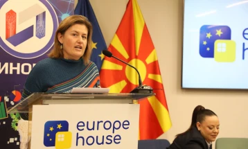 Божиновска: Нашата визија е јасна - да изградиме модерен, ефикасен, дигитализиран и одржлив енергетски систем