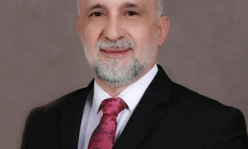 Познатиот писател Одисе Плаку од Албанија за МИА: Уметноста не смее да се претвори во политичка пропаганда, таа мора да ја менува свеста 