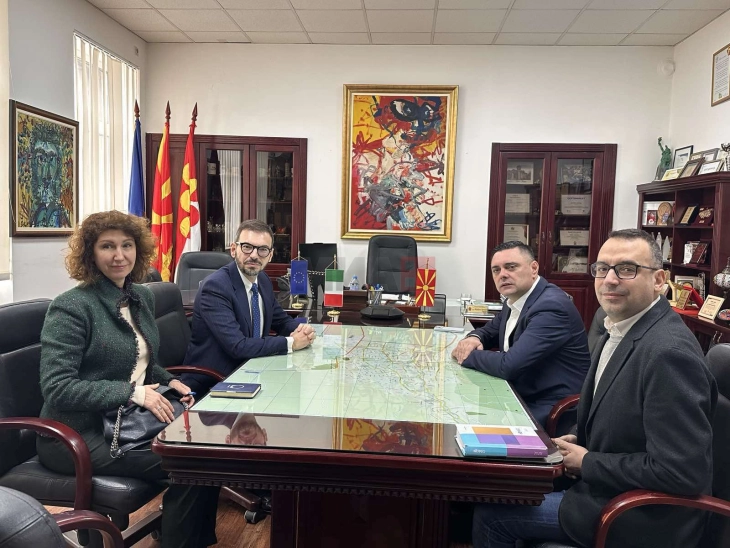 Амбасадорот на Италија во работна посета на Кавадарци