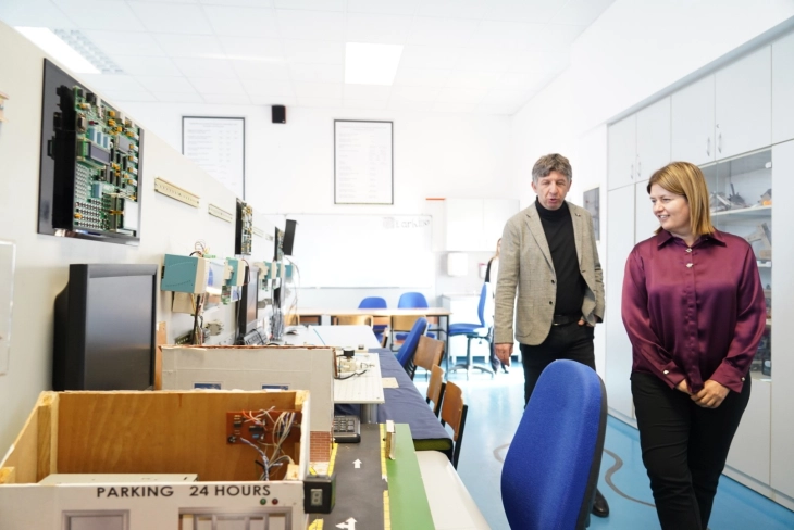 Bozhinovska: Energjetika ka të ardhme vetëm me kuadro të rinj të përgatitur profesionalisht