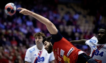 ЕХФ ЕУРО 2026: Прва победа за Шпанија во главната фаза против европскиот првак