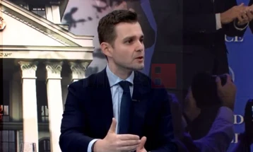 Муцунски: Делегацијата во Давос беше насочена кон активна комуникација со компаниите кои би помогнале за развивање на домашната економија