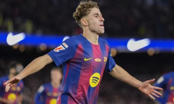 Фермин Лопез ќе го продолжи договорот со Барселона до 2031 година