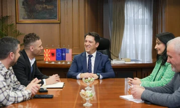 Работна средба на директорот на ЦУК, Али, со првиот вицепремиер Сали