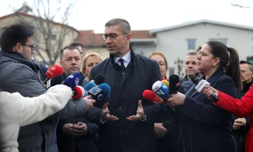 Мицкоски на увид на инфраструктурни проекти во општина Гази Баба