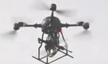 Со прецизност 20/20, кинески дрон погодува цел на 108 метри далечина