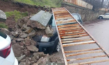 Свлечиште оштети дел од потпорниот ѕид на штипската Клиничка болница