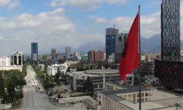 Raporti i KE-së: Shqipëria e dyta në Ballkan për nivelin e lartë të borxhit publik