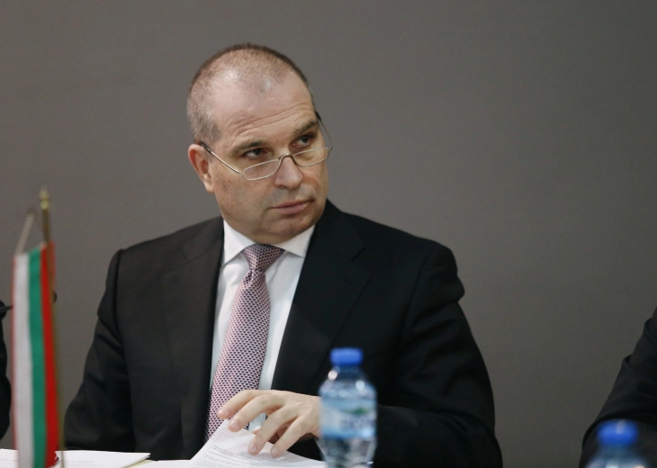 Гроздан Караџов: Големи економски загуби за сите од блокадата на границите со Србија и Северна Македонија