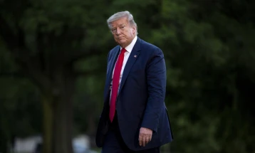 Трамп: Добри работи се случуваат во разговорите меѓу Украина и Русија