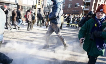 Експертот за граници на Трамп пристигна во Минеаполис за да ја води акцијата против имиграцијата