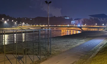 Shkupi fillon rikonstruksionin e fushave sportive në bregun e Vardarit