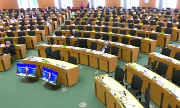 AFET e miratoi Raportin për Strategjinë për zgjerim të BE-së: Çështjet bilaterale nuk guxojnë të përdoren për bllokim të procesit inkuadrues