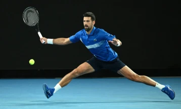 Ѓоковиќ го сруши рекордот на Федерер по победи на Австралија опен