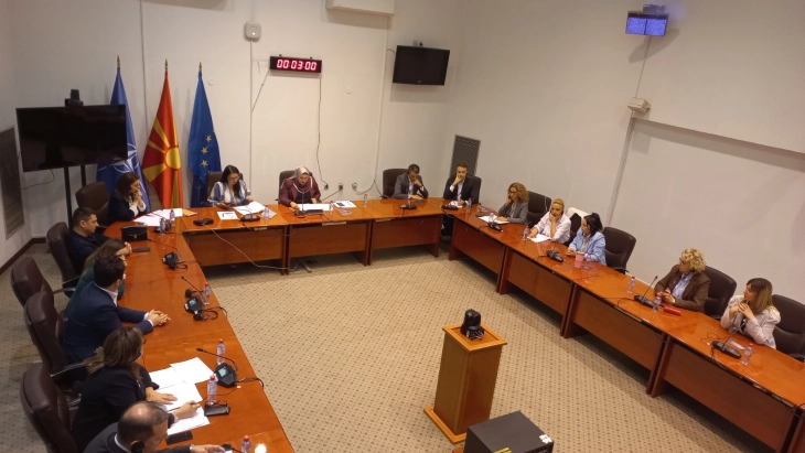 Надлежната собраниска комисија го усвои амандманот за ажурирање на посебен регистар за лица осудени за сексуална злоупотреба на малолетни лица и педофилија