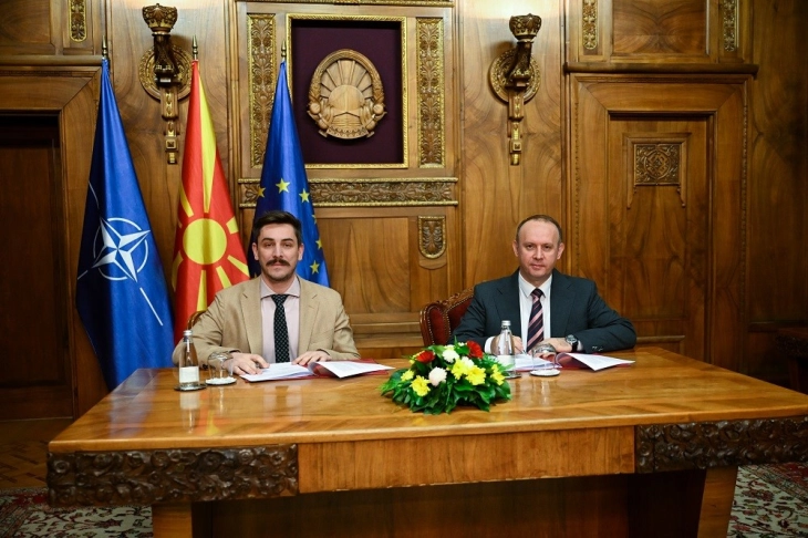 Собранието и „Бреинстер некст“ потпишаа меморандум за соработка