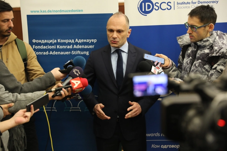 Filipçe: Jemi të gatshëm për zgjedhje në çdo kohë