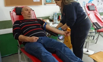 Во крводарителска акција во Чашка собрани 19 крвни единици