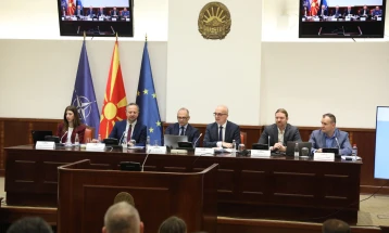 Hulumtim: Mbi 70 për qind e qytetarëve mbështesin anëtarësimin në BE, rritje e lehtë e euroskepticizmit