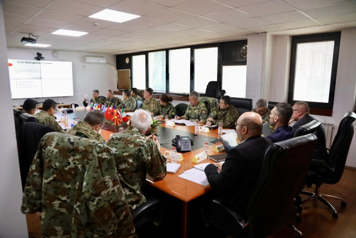 Takim i përfaqësuesve të QMK-së, MM-së, Armatës dhe anëtarëve Asociacionit të Atasheve të Mbrojtjes, të akredituar në shtet