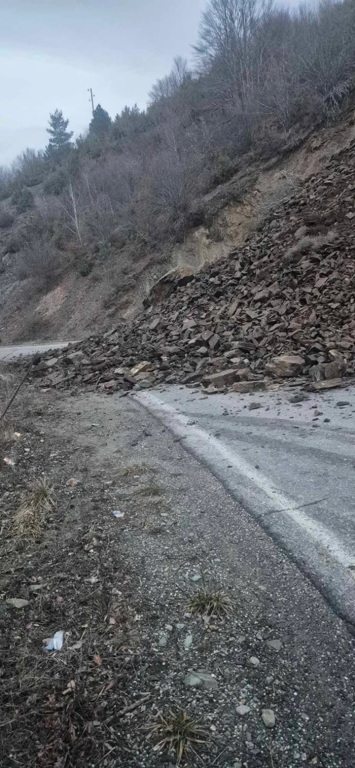 Во прекин сообраќајот на патот Берово - Струмица