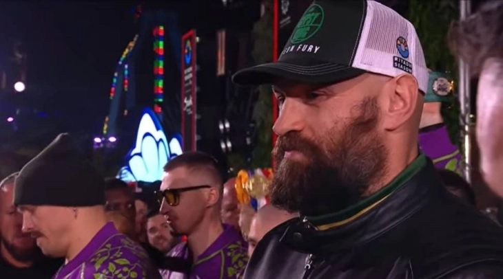 Фјури во април се враќа во рингот