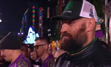 Фјури во април се враќа во рингот