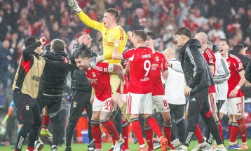 ЛШ: Голманот Трубин ја однесе Бенфика во плејофот со гол во последната секунда, Наполи елиминиран