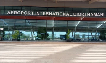 Престрелки и експлозии во близина на Меѓународниот аеродром „Диори Хамани“ во Нијамеј