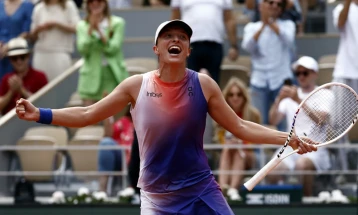 ВТА бара да се почитува приватноста на тенисерките на АО