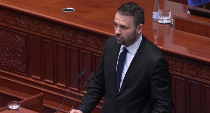 Дурмиши: Зголемување на минималната плата доколку се договорат синдикатите и работодавачите