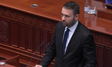 Durmishi: Rritje e pagës minimale nëse dakordohen sindikatat dhe punëdhënësit