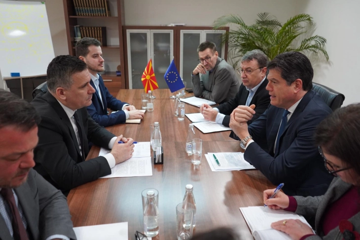 Takim Hoxha-Rokas: Agjenda e Gjelbër dhe Kapitulli 27 në fokus të integrimeve evropiane