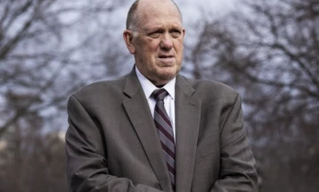 Хоман нареди подготовки за повлекување на агентите од Минесота