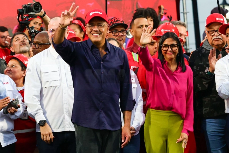 Националното собрание на Венецуела ја одобри реформата на нафтената индустрија