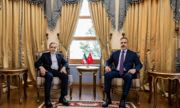 Арагчи: Техеран е подготвен за „фер и непристрасни“ разговори со САД