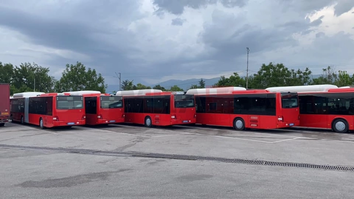 Janë siguruar mjete për furnizimin e 150 autobusëve elektrikë për Shkupin dhe komunat