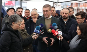 Mickoski: Kah fundi i pranverës do të furnizohen kamionët për 