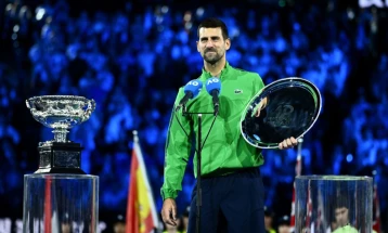 Ѓоковиќ: Карлос млад си има уште време пред тебе