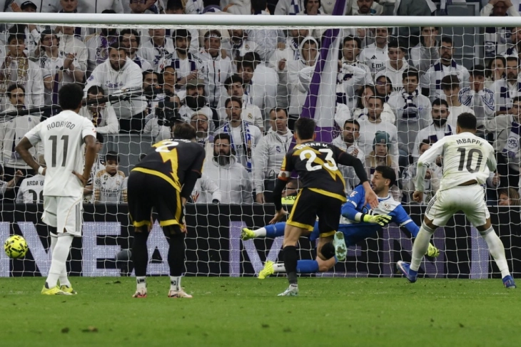 Реал Мадрид со победа од пенал во последната минута