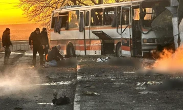 Украина: Во руски напад на Павлоград загинаа 12 лица, ранети се седуммина