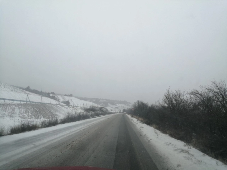 Traffic: Wet roads, slushy snow slowing traffic in places