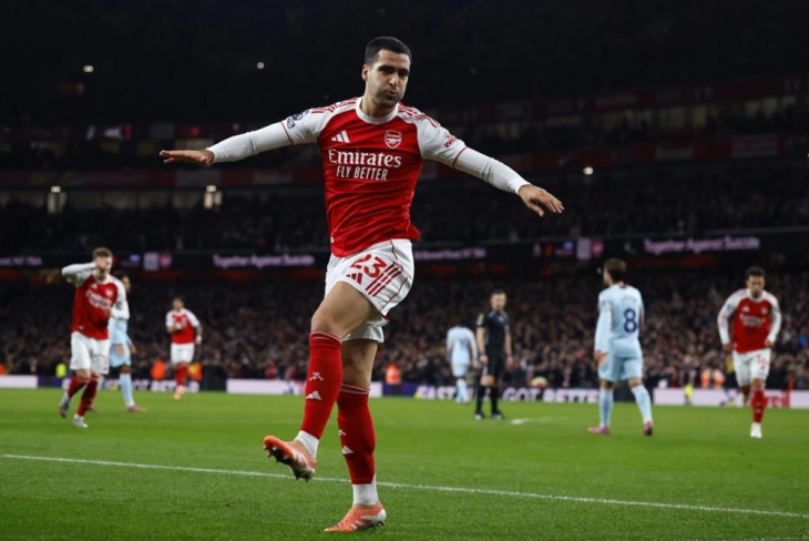 Арсенал без Мерино подолг период