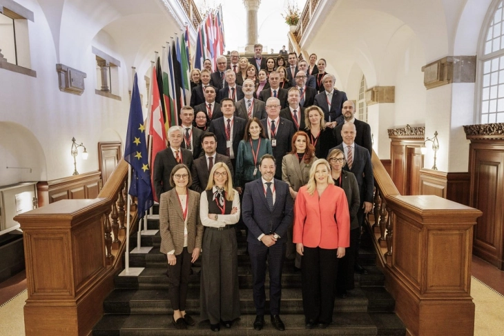 Димовска на состанок на генералните секретари на парламентите на ЕУ