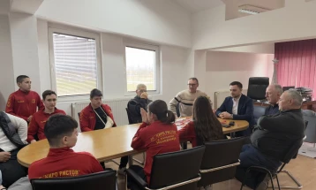 Градоначалникот на Карбинци ги прими членовите на Борачкиот клуб „Киро Ристов“ по големиот успех на Државното првенство за пионери и младинци