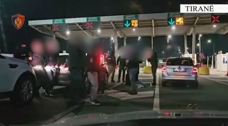 Во Тирана приведен македонски државјанин за шверц на мигранти