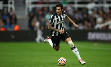 Арсенал заинтересиран за Тонали