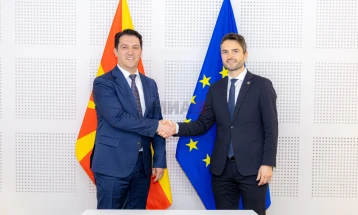 Сали во Брисел се сретна со европратеникот Матеј Тонин