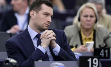 Бардела не се плаши од Трамп, никогаш не му бил пример