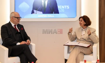 Takim i Siljanovska Davkovës me Karis në Dubai: Marrëdhëniet e riafirmuara miqësore dhe mbështetja e Estonisë për eurointegrimin e Maqedonisë